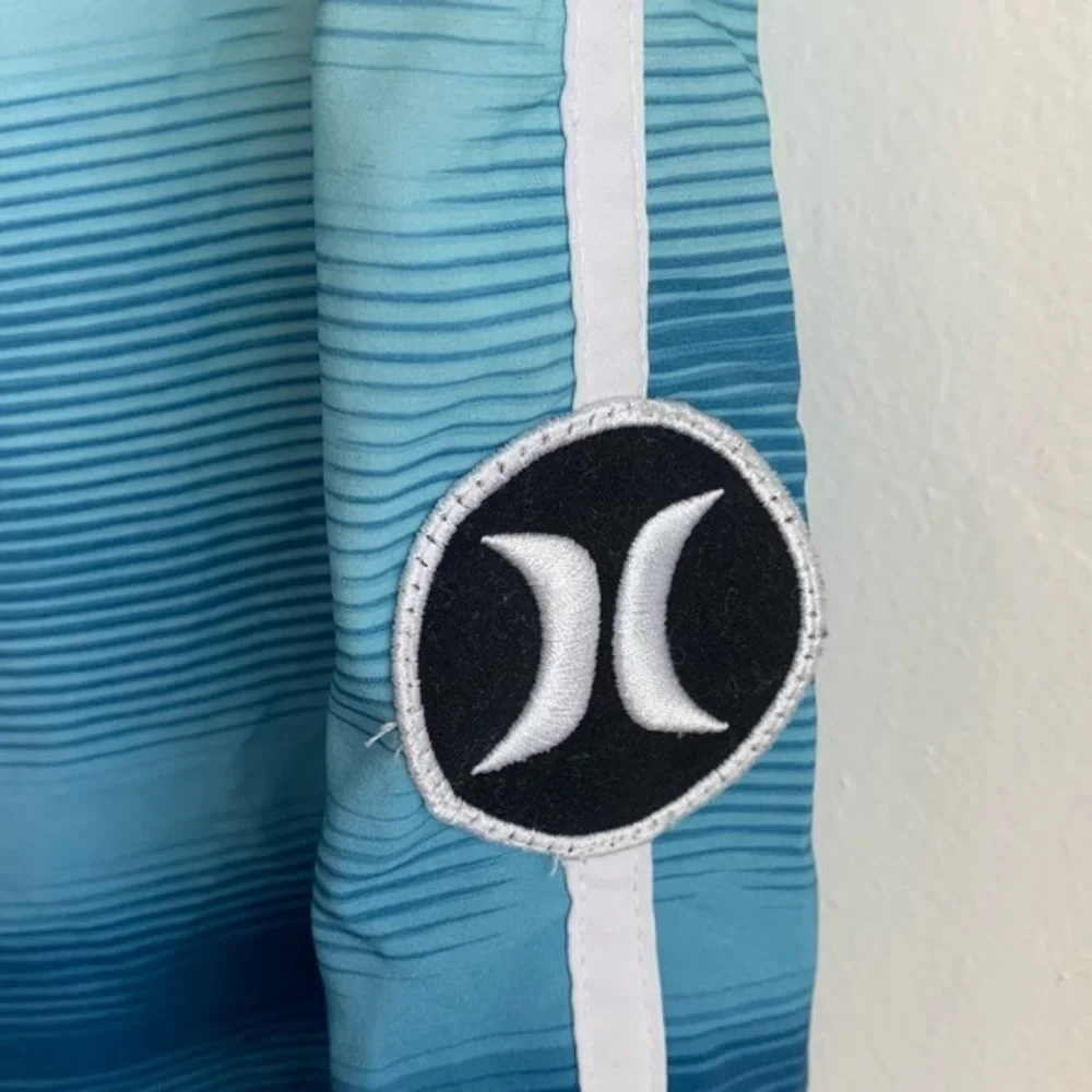 Hurley Phantom Blue Striped Board Shorts Size 30 - Picture 4 of 8
